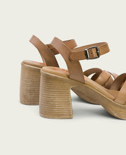 SANDALE À TALON EN CUIR ISIS TAUPE