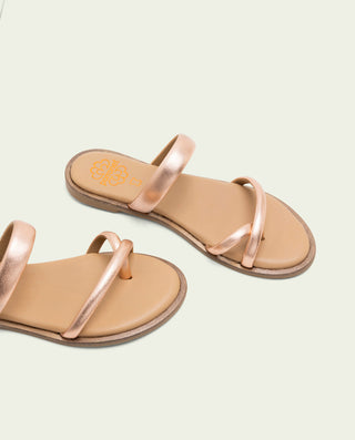SANDALES ESCLAVES PLATES EN CUIR CAMILA ROSÉ