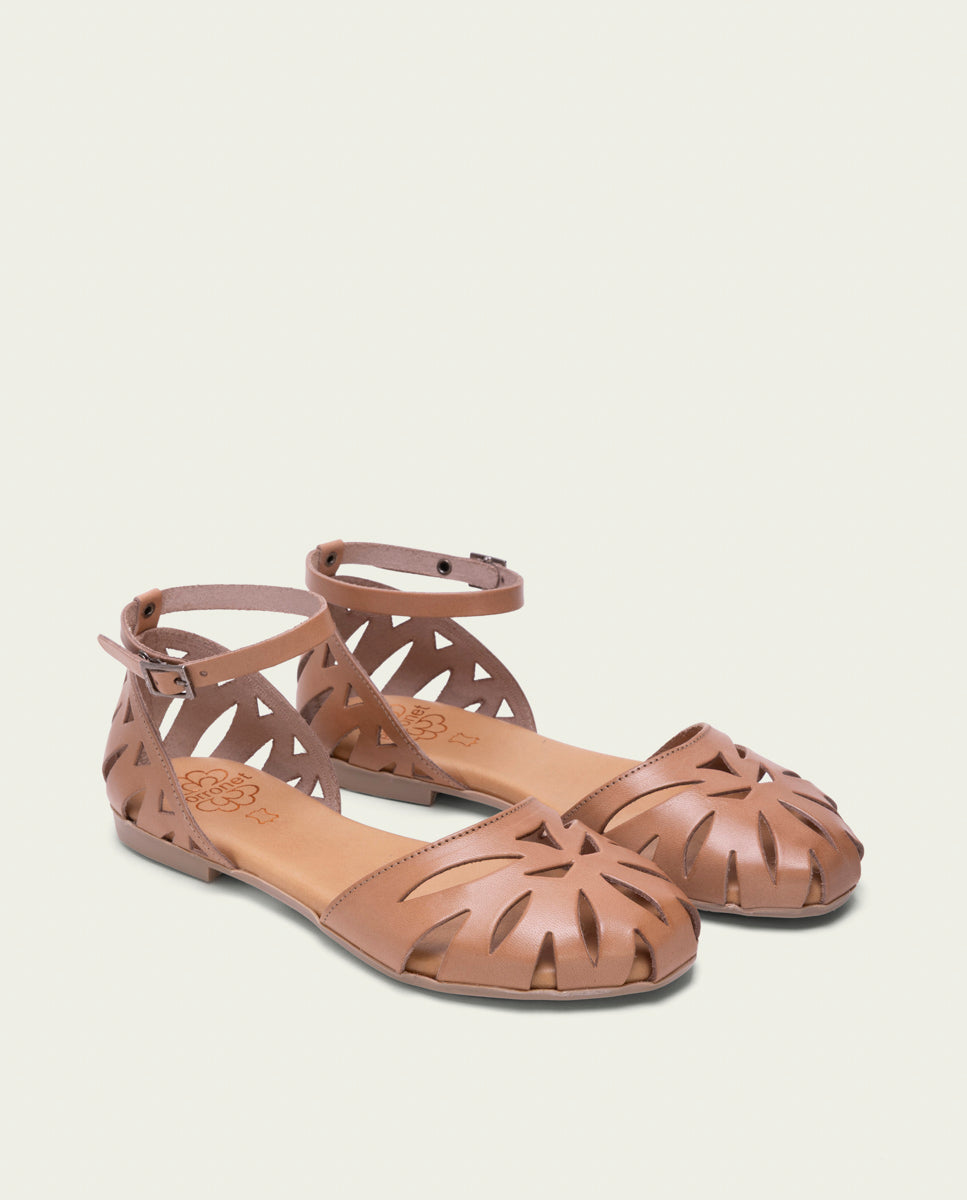 SANDALES PLATES EN CUIR ALICE TAUPE
