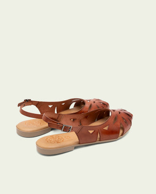 SANDALE PLATE EN CUIR ANDREA CUIR