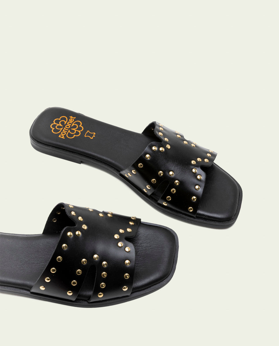 SANDALES PLATES EN CUIR AVEC CLOUS BECCA NOIR
