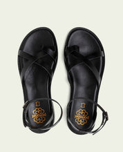SANDALES PLATES ESCLAVE EN CUIR CECILIA NOIR