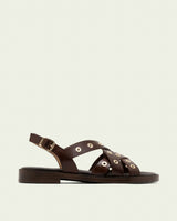 SANDALES PLATES EN CUIR À CLOUS CHLOE MOKA