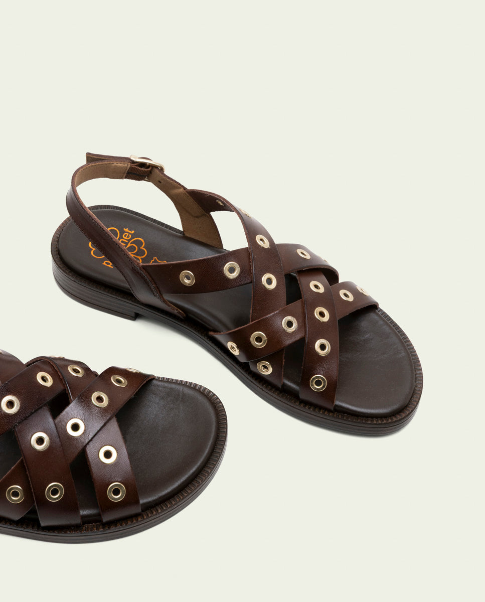 SANDALES PLATES EN CUIR À CLOUS CHLOE MOKA