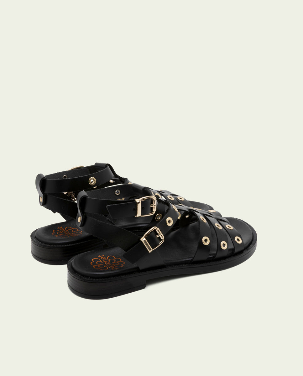 SANDALES PLATES EN CUIR À CLOUS CHLOE NOIR
