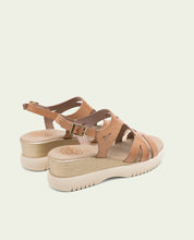 SANDALES À TALONS COMPENSÉS EN CUIR ESTELA TAUPE