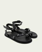 SANDALE PLATE EN CUIR CLOUS HOLLY NOIR