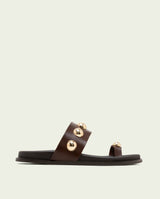 SANDALE PLATE EN CUIR CLOUS MOKA