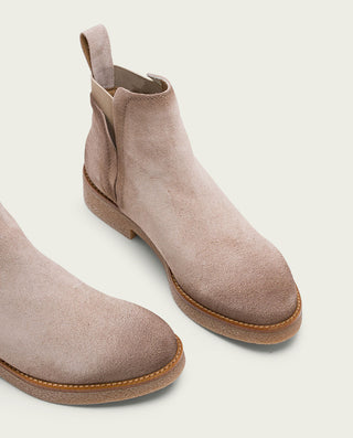 BOTTINES EN CUIR SABLE AVEC ÉLASTIQUES DANNA