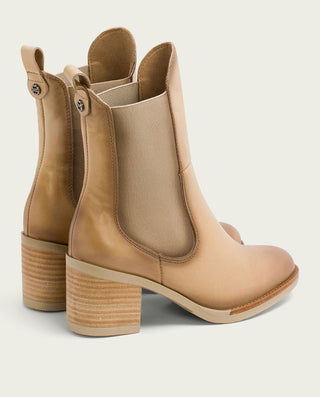 BOTTINES EN CUIR CAMEL AVEC ÉLASTIQUES JOY