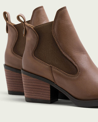 BOTTINES COWBOY EN CUIR TAUPE AVEC ÉLASTIQUES HADDIE