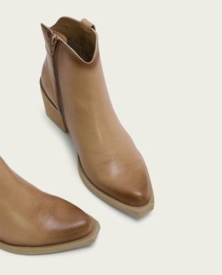 BOTTINES COWBOY EN CUIR CAMEL AVEC FERMETURE ÉCLAIR HADRIA