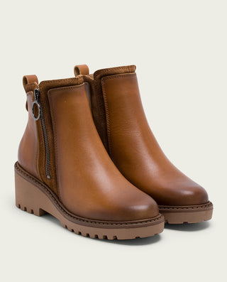 BOTTINES EN CUIR AVEC TALON ET FERMETURE ÉCLAIR CUIR LEONA.