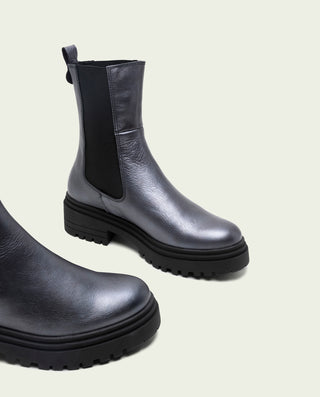 BOTTINES EN CUIR MÉTALLISÉ MOKA AVEC ÉLASTIQUES CAMILA