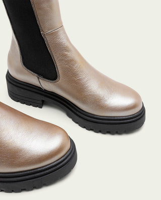 BOTTINES EN CUIR MÉTALLISÉ PLATINE AVEC ÉLASTIQUES CAMILA