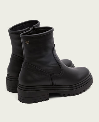 BOTTINES EN CUIR NOIR AVEC FERMETURE ÉCLAIR CLARA