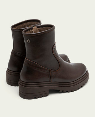 BOTTINES EN CUIR NOIR AVEC FERMETURE ÉCLAIR CLARA