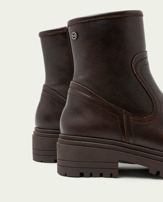 BOTTINES EN CUIR NOIR AVEC FERMETURE ÉCLAIR CLARA