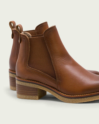 BOTTINES EN CUIR AVEC ÉLASTIQUES DAFNE