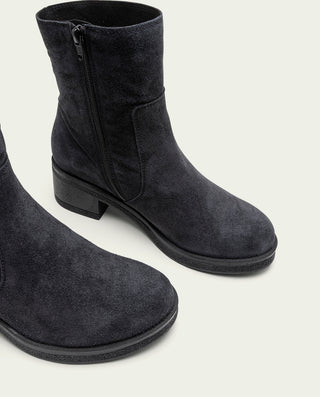 BOTTINES EN CUIR CHARBON AVEC FERMETURE ÉCLAIR DANIELA