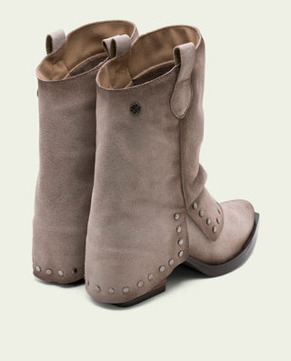 BOTTES COWBOY EN CUIR TAUPE AVEC FERMETURE ÉCLAIR HEIDI