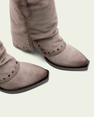 BOTTES COWBOY EN CUIR TAUPE AVEC FERMETURE ÉCLAIR HEIDI