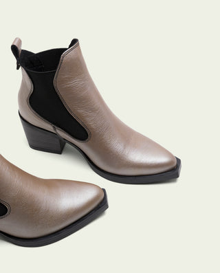 BOTTINES COWBOY EN CUIR PLATINE MÉTALLISÉ FANNY