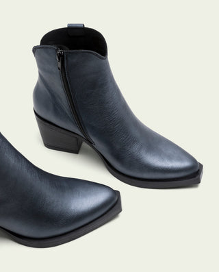 BOTTINES COWBOY EN CUIR MÉTALLISÉ PLOMB FÁTIMA