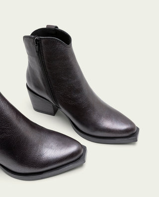 BOTTINES COWBOY EN CUIR MÉTALLISÉ MOKA FÁTIMA