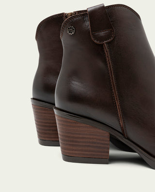 BOTTINES COWBOY EN CUIR MOKA AVEC ÉCLAIR FRIDA