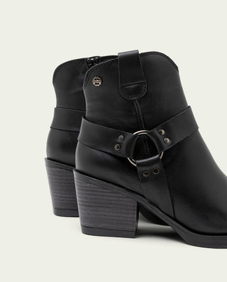 BOTTINES EN CUIR NOIR AVEC ÉCLAIR FABIANA