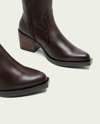 BOTTES COWBOY EN CUIR MOKA FLORA