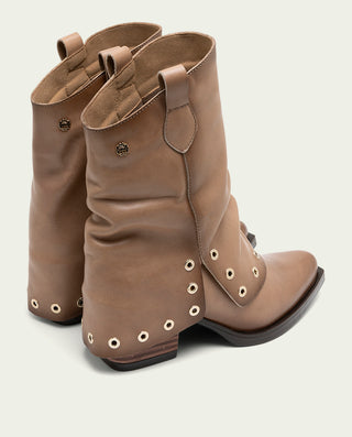 BOTTES DOUBLE FACE EN CUIR TAUPE AVEC CLOUS FLAVIA