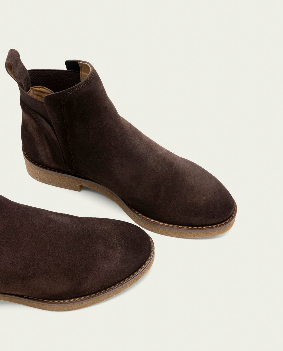 BOTTINES EN CUIR AVEC ÉLASTIQUES ISABEL MOKA