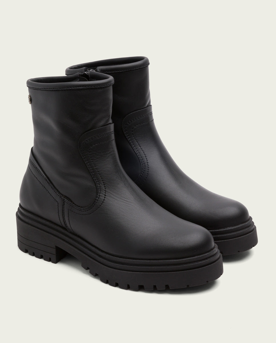BOTTINES EN CUIR AVEC FERMETURE ÉCLAIR KIARA NOIR