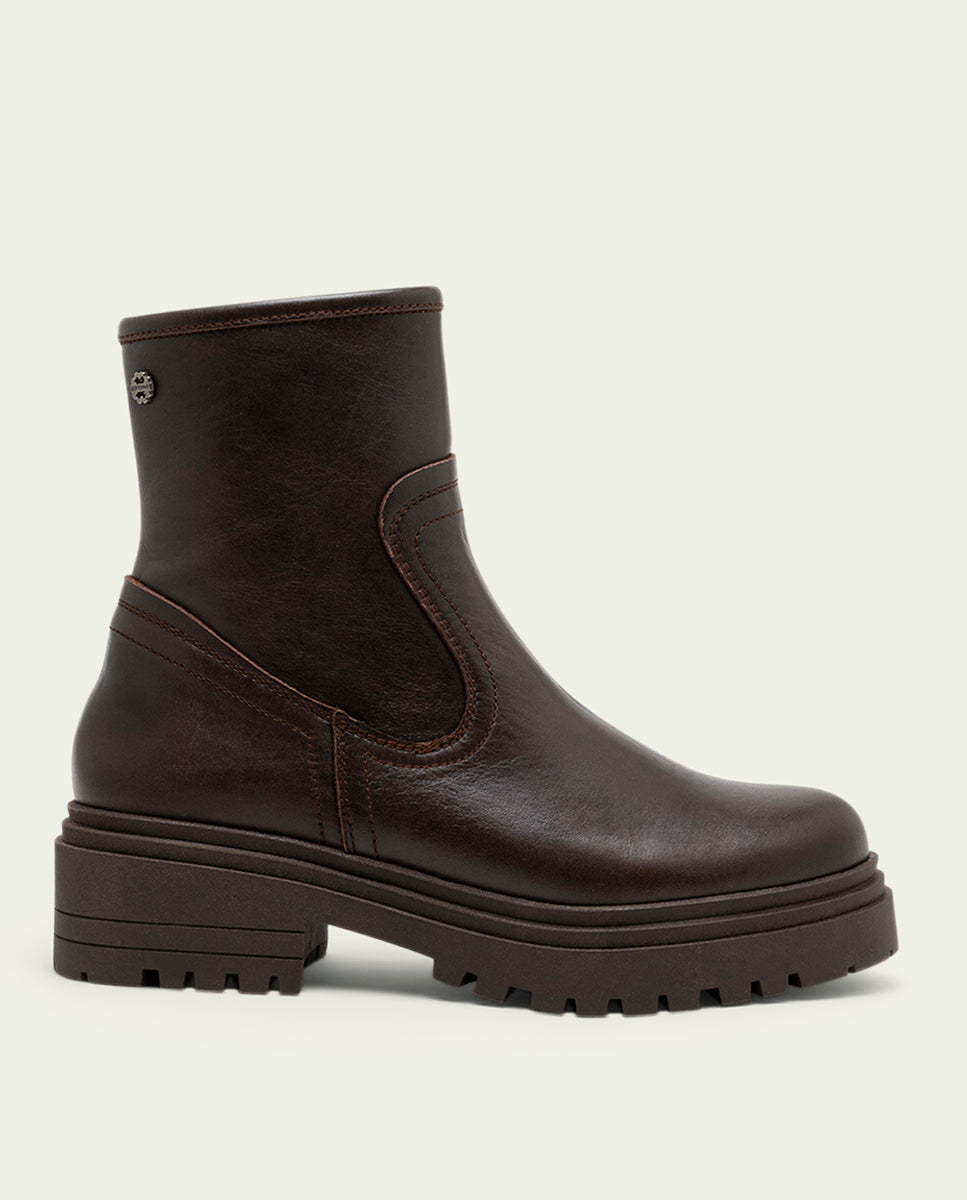 BOTTINES EN CUIR NOIR AVEC FERMETURE ÉCLAIR CLARA