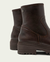 BOTTINES EN CUIR NOIR AVEC FERMETURE ÉCLAIR CLARA