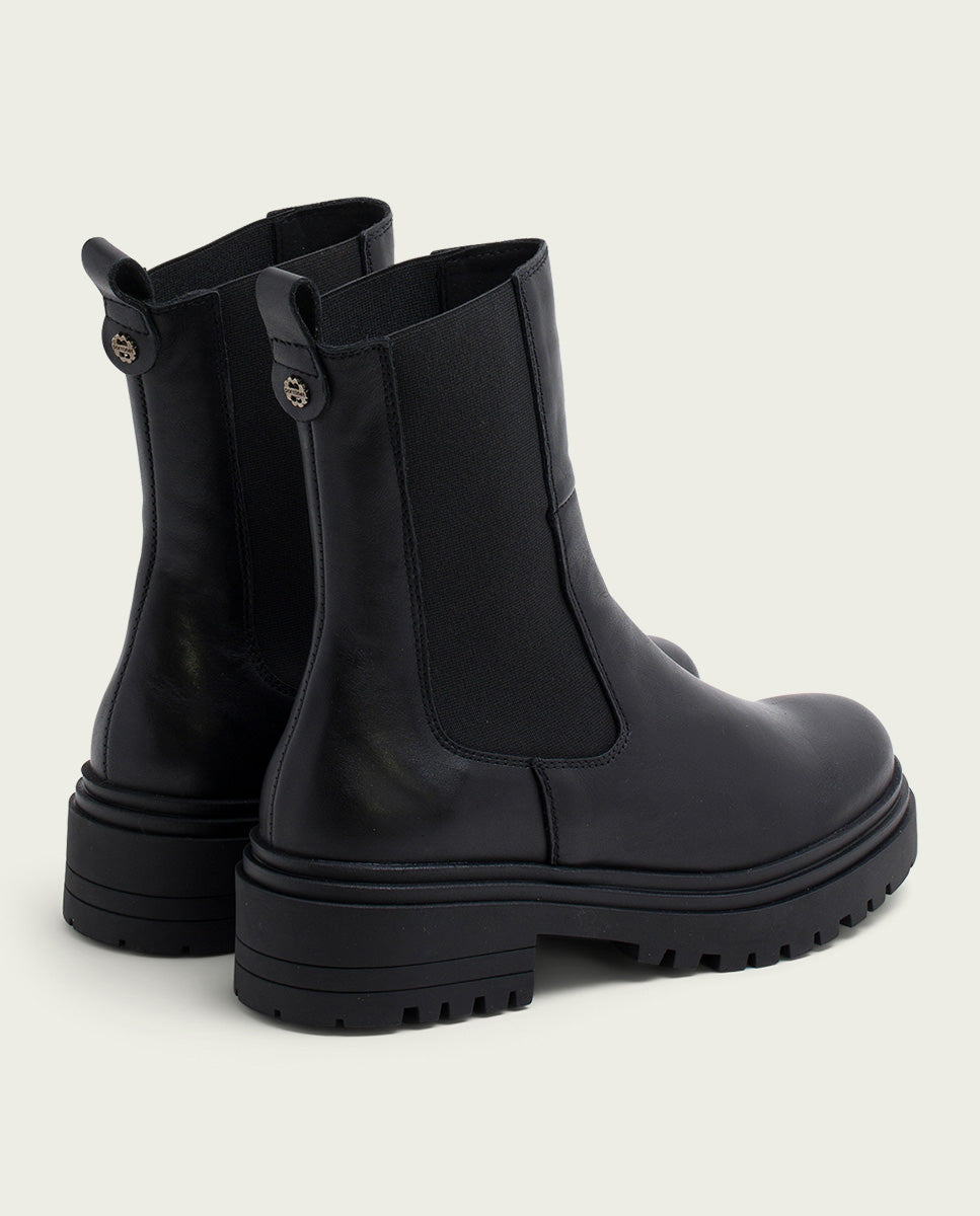 BOTTINES EN CUIR AVEC ÉLASTIQUES KATIA NOIR