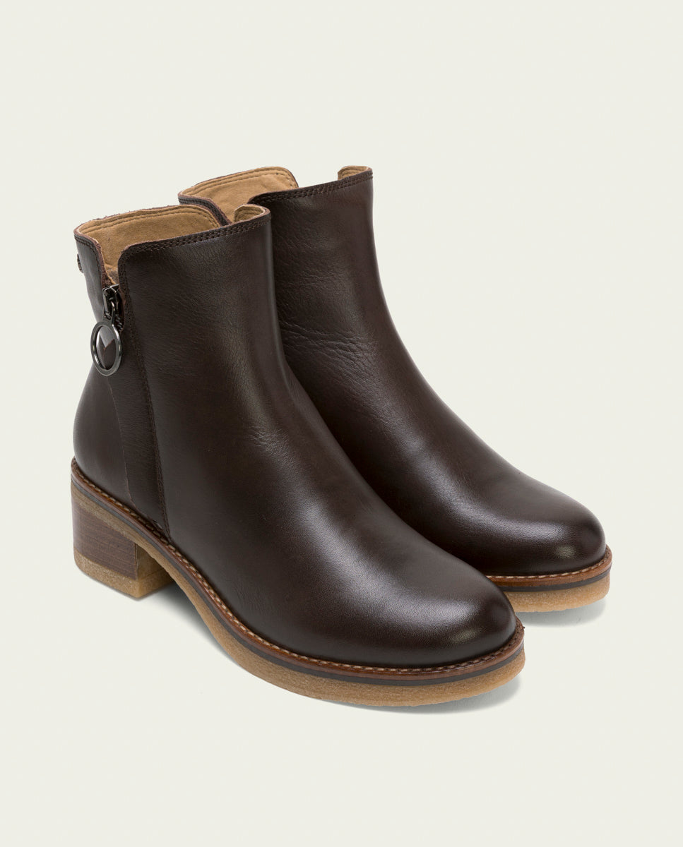 BOTTINES EN CUIR AVEC ÉCLAIR LUCÍA MOKA