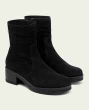 BOTTINES EN CUIR AVEC FERMETURE ÉCLAIR LIDIA NOIR