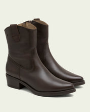BOTTINES EN CUIR AVEC FERMETURE ÉCLAIR MARTA MOKA