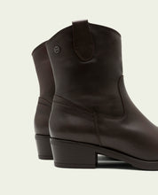 BOTTINES EN CUIR AVEC FERMETURE ÉCLAIR MARTA MOKA