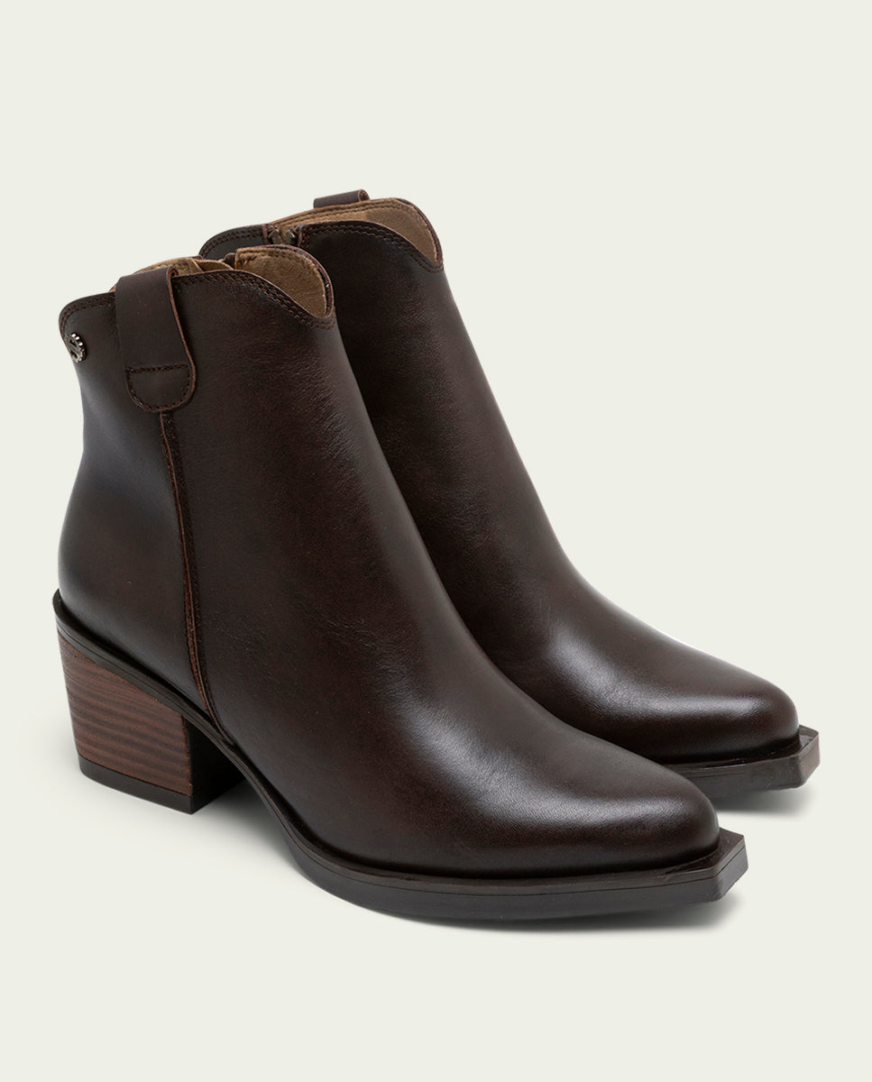 BOTTINES COWBOY EN CUIR AVEC ÉCLAIR NATALIA MOKA