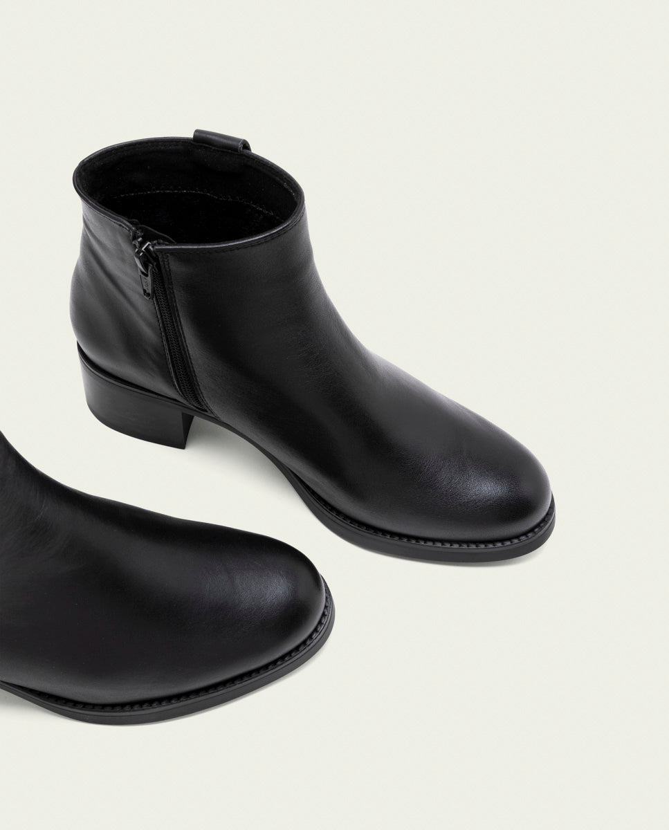 BOTTINES À TALON EN CUIR AVEC ÉCLAIR OLGA NOIR