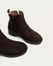 BOTTINES EN CUIR À TALON COMPENSÉ PAULA MOKA