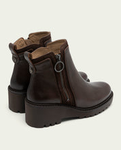 BOTTINES EN CUIR  ET FERMETURE ÉCLAIR PAZ MOKA