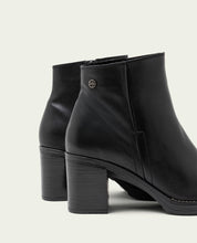 BOTTINES EN CUIR À TALONS TERESA NOIR