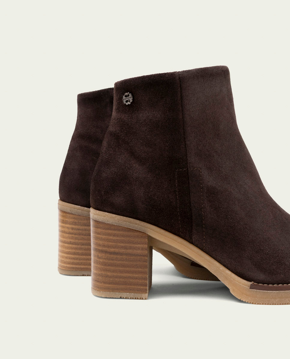 BOTTINES EN CUIR À TALONS TAMARA MOKA