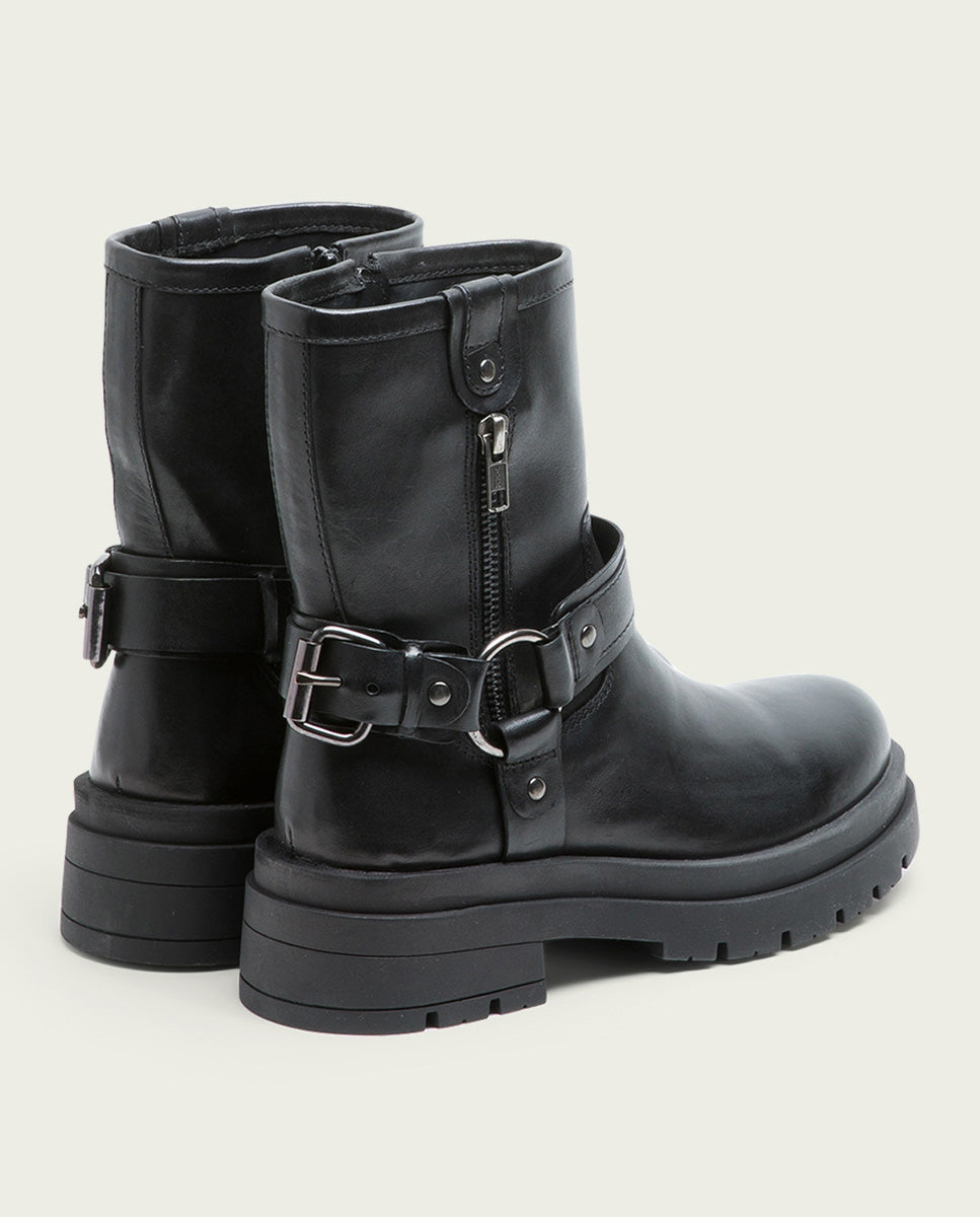BOTTINES TRACK EN CUIR NOIR AVEC FERMETURE ÉCLAIR NASYA