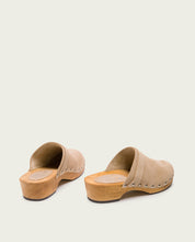 CLOGS EN DAIM POUR FEMME BRUNA ARENA